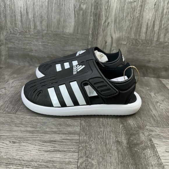 Adidas Kids size 2 Black and White Water Sandal - Picture 5 of 8